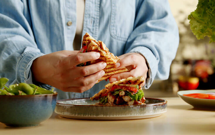 Kyllingsmørbrød Teriyaki på Pågen Lantgoda  - Recept | Pågen